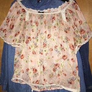 Rue21 Tops - Floral Top Rue21 Tops - Floral Top